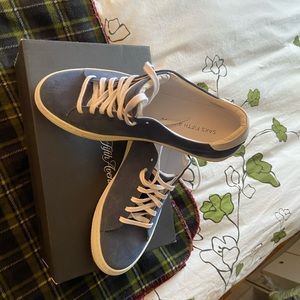 Casual Shoes - Mens